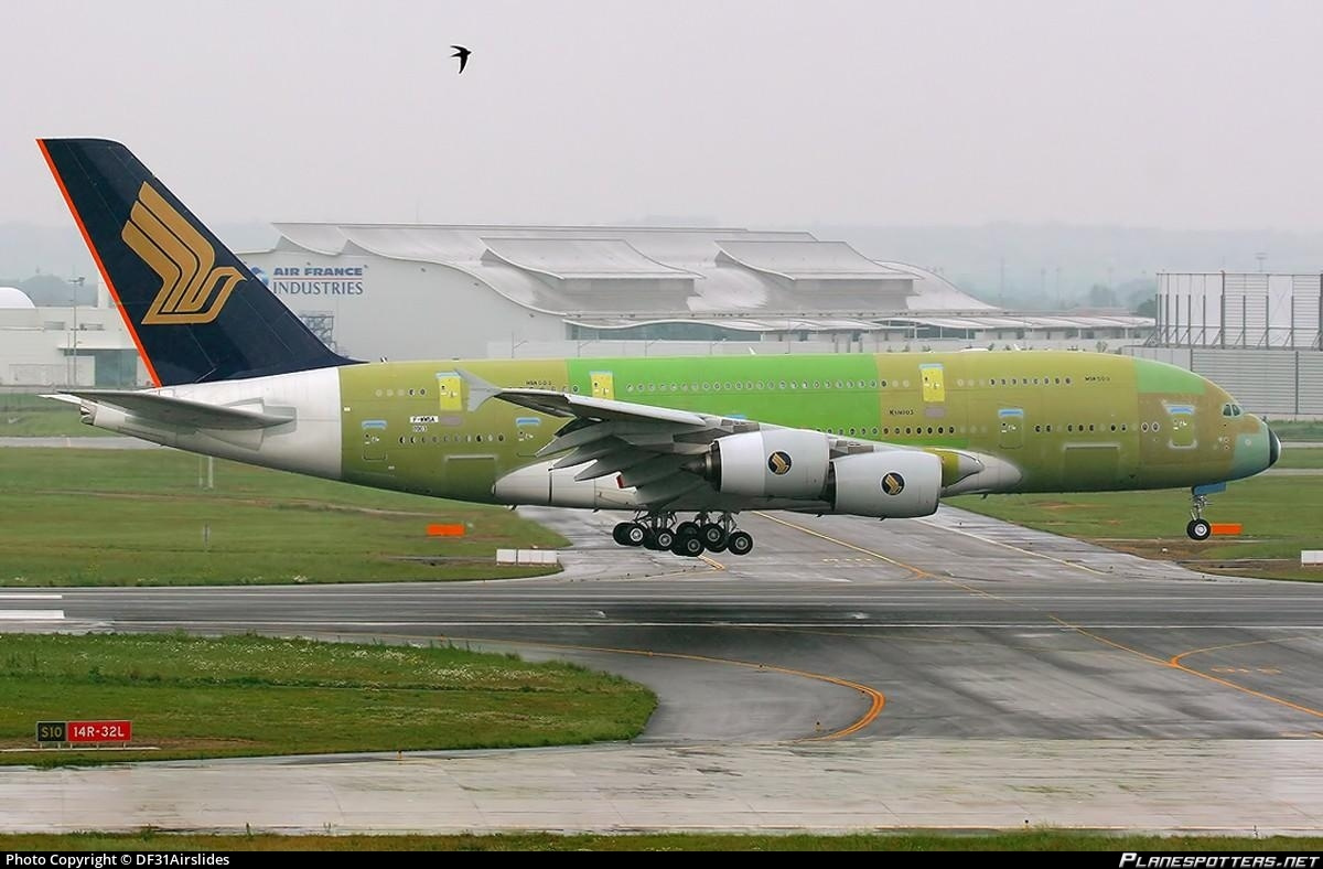 Airbus A380 F-WWSA (c) DF31Airslides www.planespotters.net