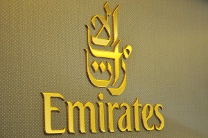 Logo Emirates na palube Boeingu 777-300ER