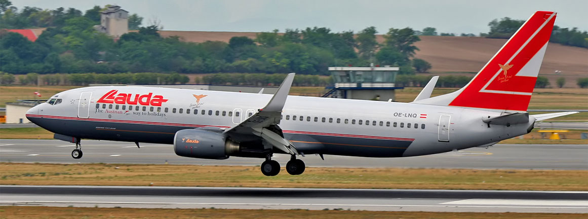 Boeing 737-800 Lauda