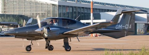 OM-CIA Diamond Da-42