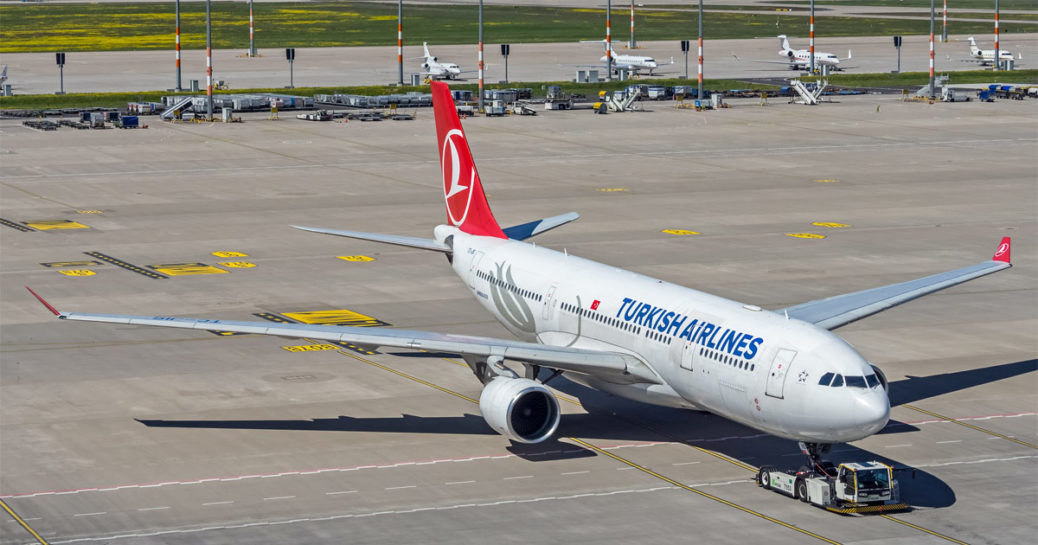 TC-JIS Turkish Airlines Airbus A330-223