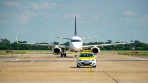 Inauguračný let Air Montenegro na linke Podgorica-Bratislava