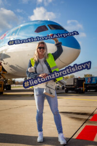 Boeing 787-9 Dreamliner leteckej spoločnosti Neos na linke z Bratislavy na Maurícius