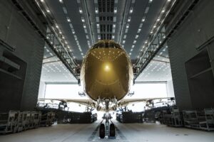 TARLUX predstavil v Toulouse zlatý Airbus A350-1000 (c)starlux-airlines.com